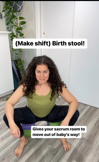 alt="birthing positions"